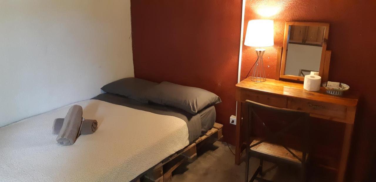 Marius B&B & Hostel Silang Eksteriør billede
