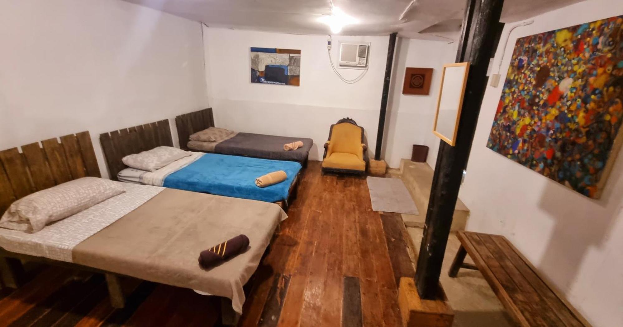Marius B&B & Hostel Silang Eksteriør billede