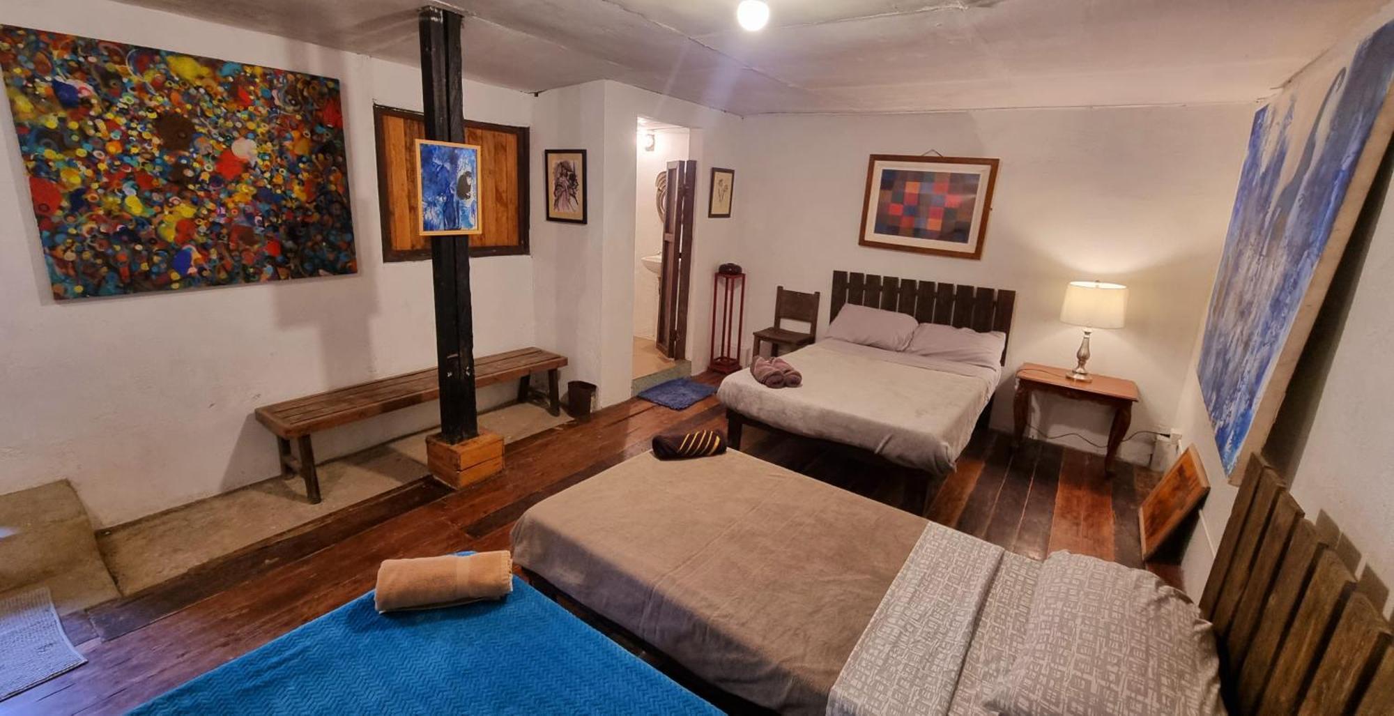 Marius B&B & Hostel Silang Eksteriør billede