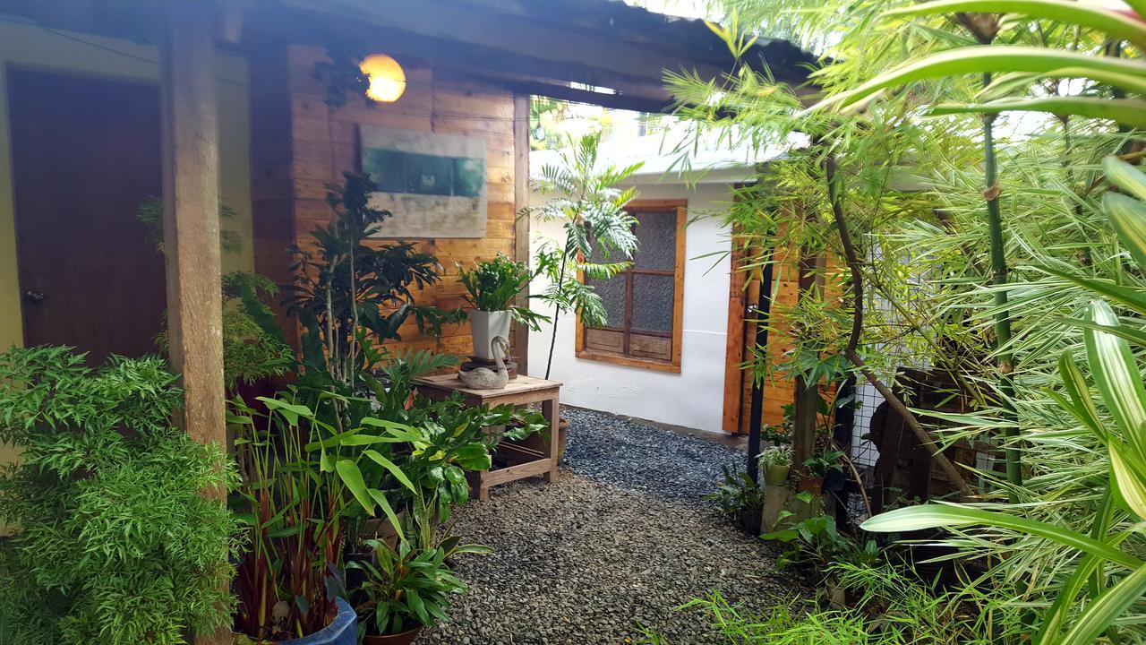 Marius B&B & Hostel Silang Eksteriør billede