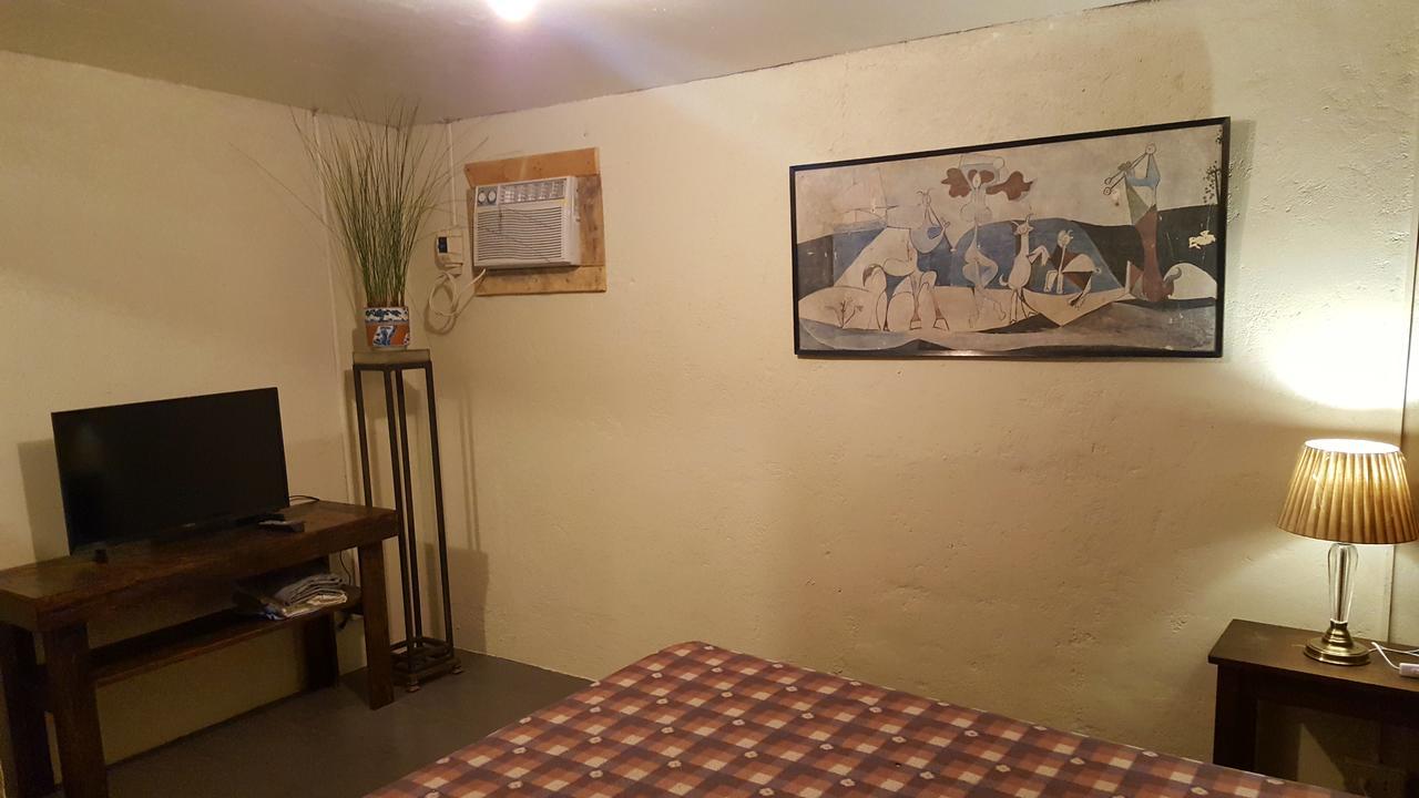 Marius B&B & Hostel Silang Eksteriør billede