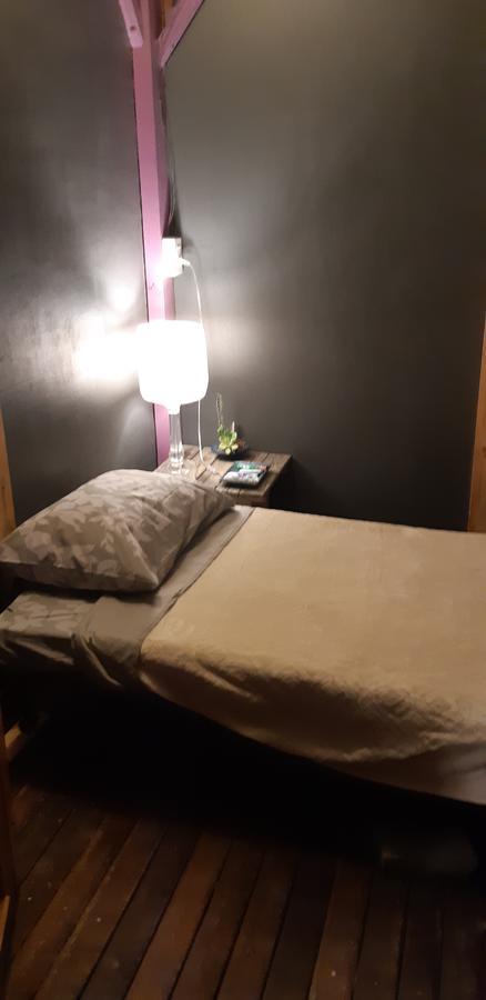Marius B&B & Hostel Silang Eksteriør billede